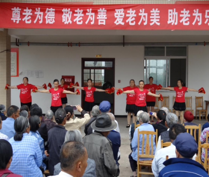 荣县基督教会留佳敬老院关爱老人活动