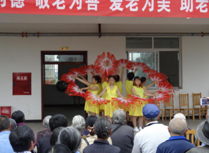荣县基督教会留佳敬老院关爱老人活动