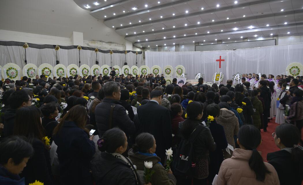 【视频】张大珍牧师追思告别仪式在蓉举行