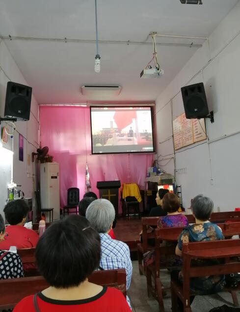四川基督教各地堂点积极组织观看庆祝中国共产党成立100周年大会