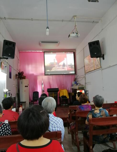 四川基督教各地堂点积极组织观看庆祝中国共产党成立100周年大会